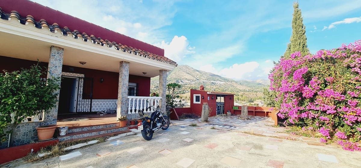 Finca/Casa Rural de 3 habitaciones en Fuengirola en venta con piscina - 950.000 € (Ref: 9677364)