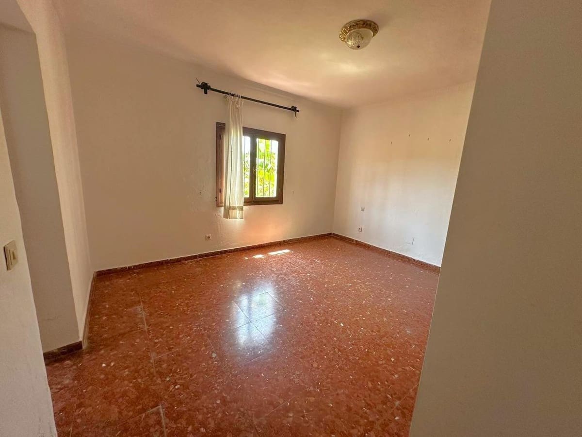 4 camera da letto Villa in vendita in Estepona con piscina garage - 850.000 € (Rif: 9677365)