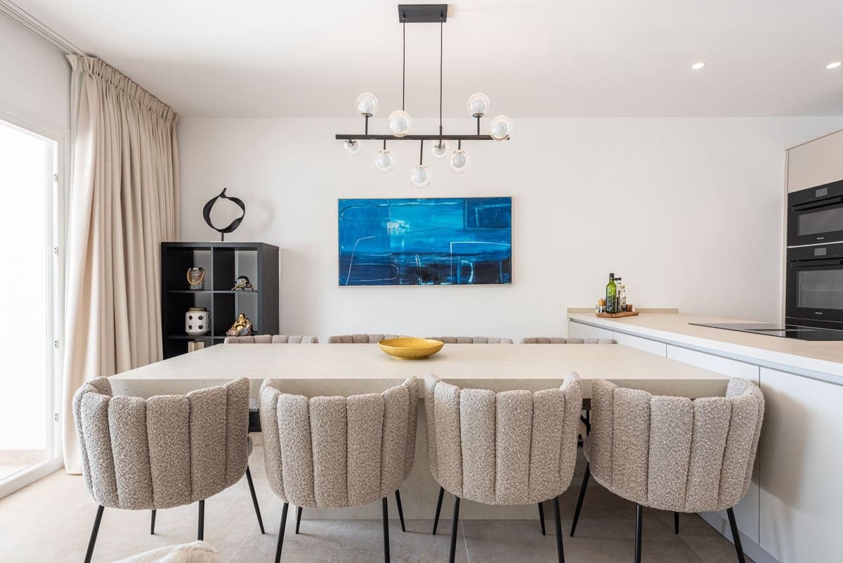 4 camera da letto Casa in vendita in Nueva Andalucia con piscina garage - 1.395.000 € (Rif: 9682444)