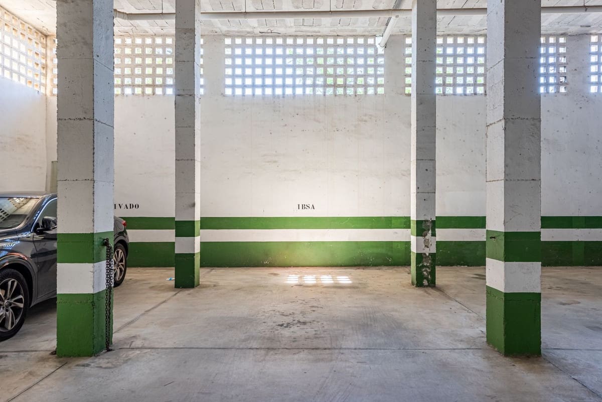 4 camera da letto Casa in vendita in Nueva Andalucia con piscina garage - 1.395.000 € (Rif: 9682444)