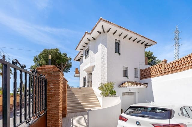 4 soverom Villa til salgs i Montealto - Monterrey, Benalmádena med svømmebasseng garasje - € 1 190 000 (Ref: 9683458)