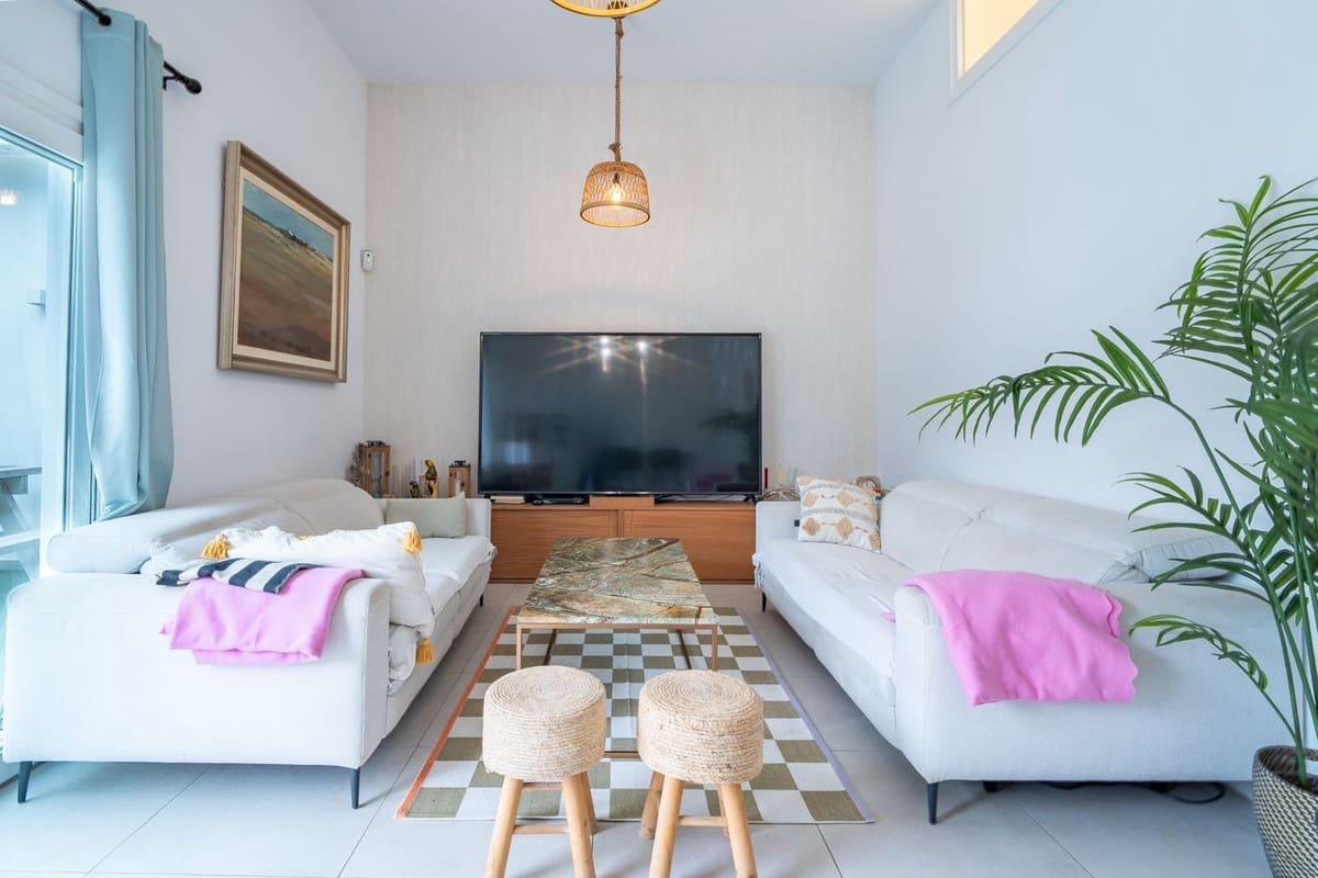 2 Zimmer Villa zu verkaufen in Malaga Stadt mit Pool - 795.000 € (Ref: 9683462)