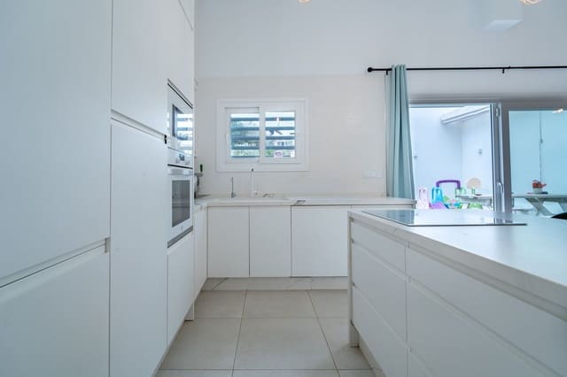 2 Zimmer Villa zu verkaufen in El Candado, Málaga Stadt mit Pool - 795.000 € (Ref: 9683462)