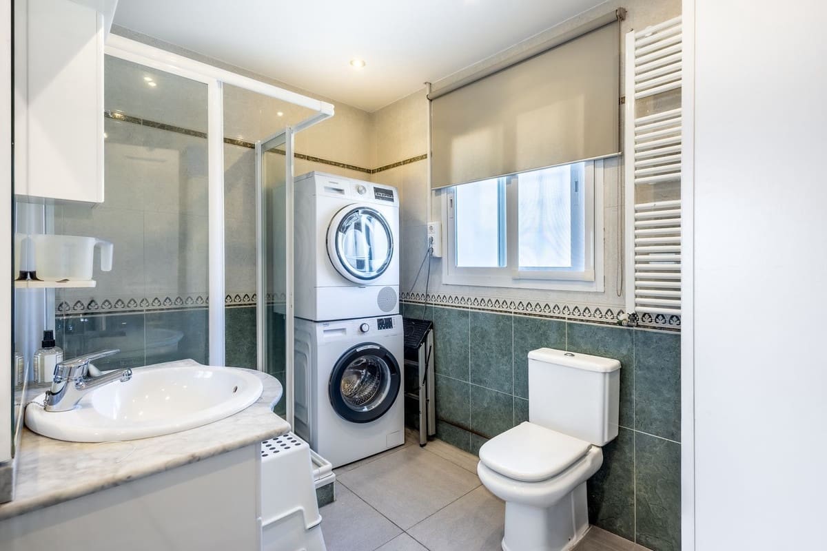 Chalet de 6 habitaciones en Alhaurín el Grande en venta con piscina - 895.000 € (Ref: 9683464)