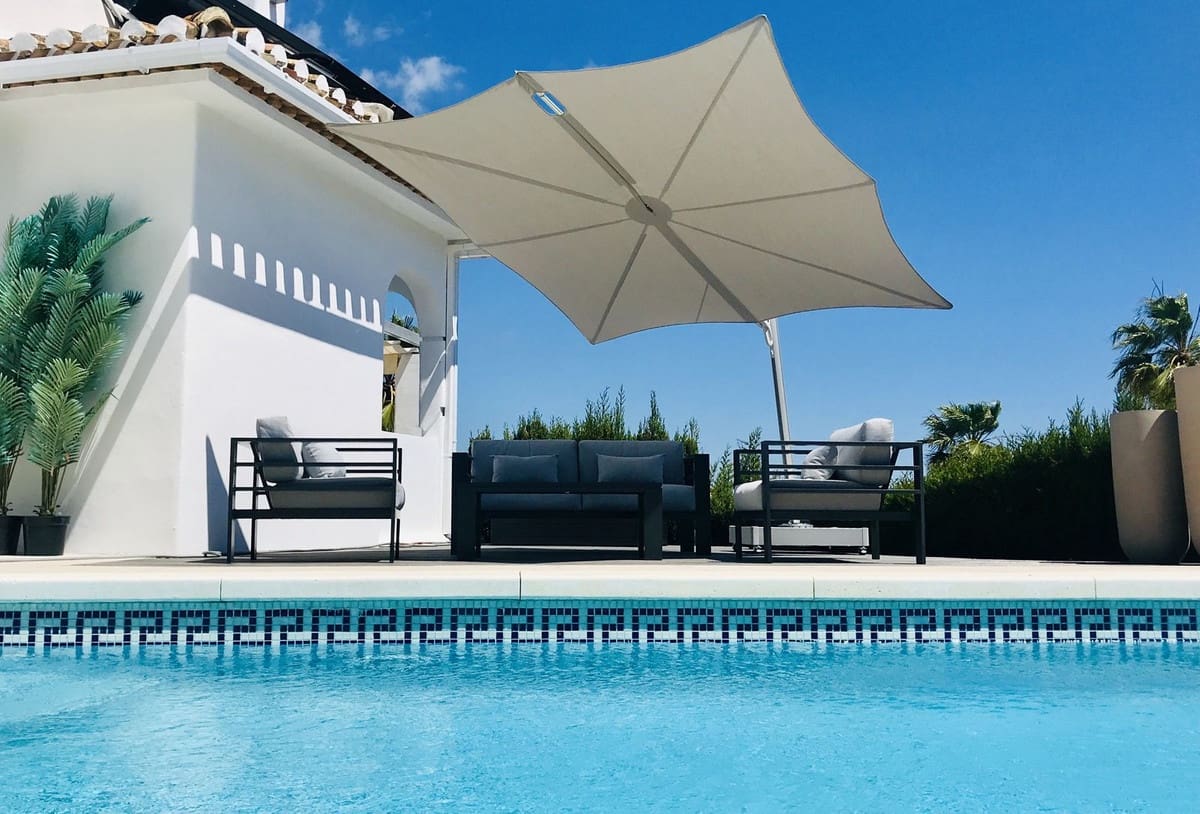 5 slaapkamer Villa te koop in Elviria met zwembad - € 1.499.000 (Ref: 9683466)