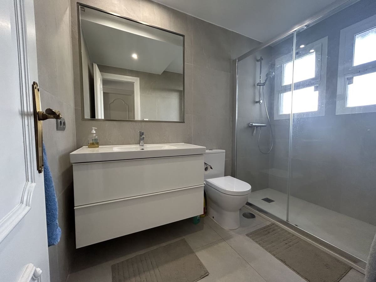 5 slaapkamer Villa te koop in Elviria met zwembad - € 1.499.000 (Ref: 9683466)