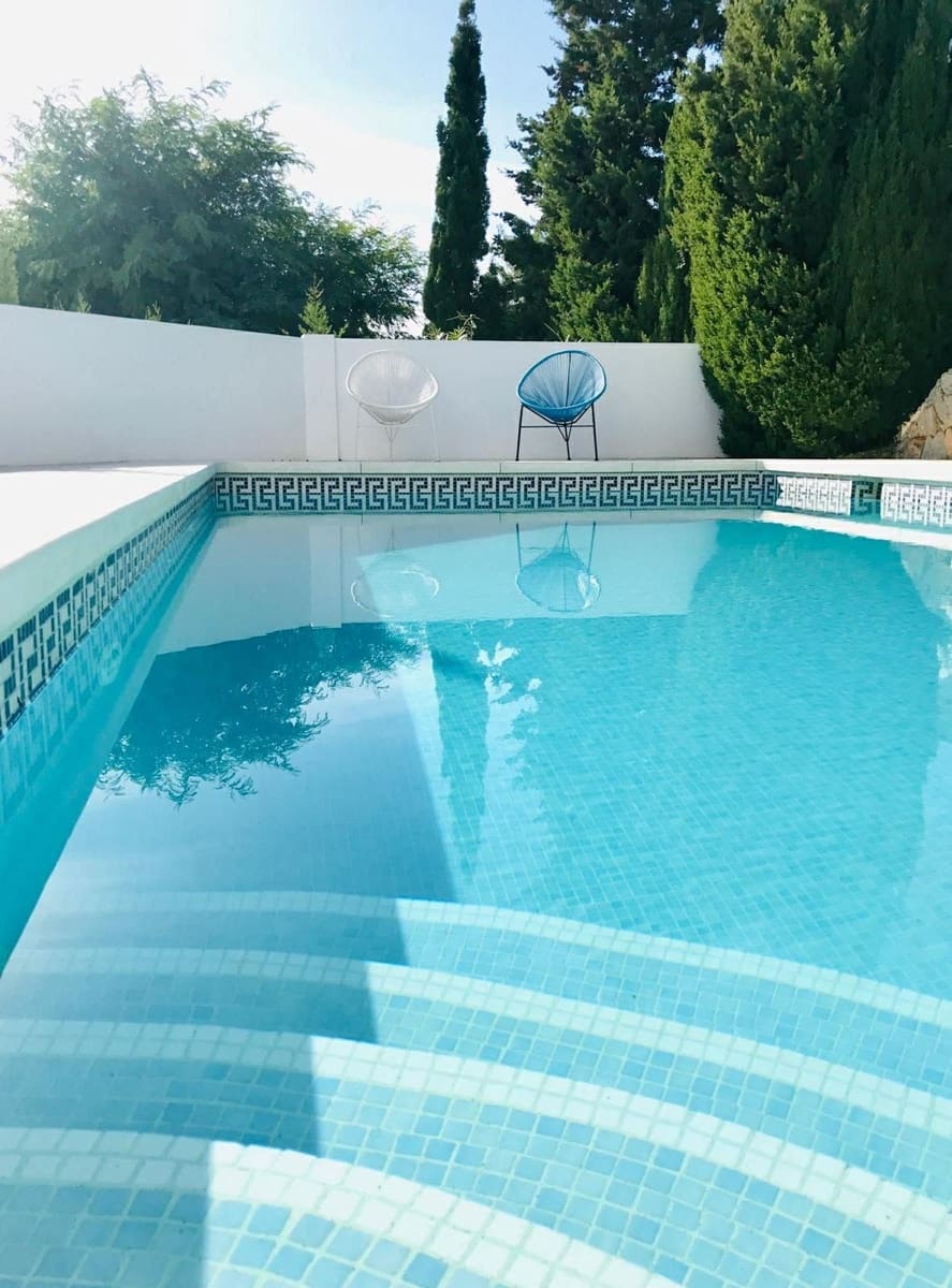 5 slaapkamer Villa te koop in Elviria met zwembad - € 1.499.000 (Ref: 9683466)