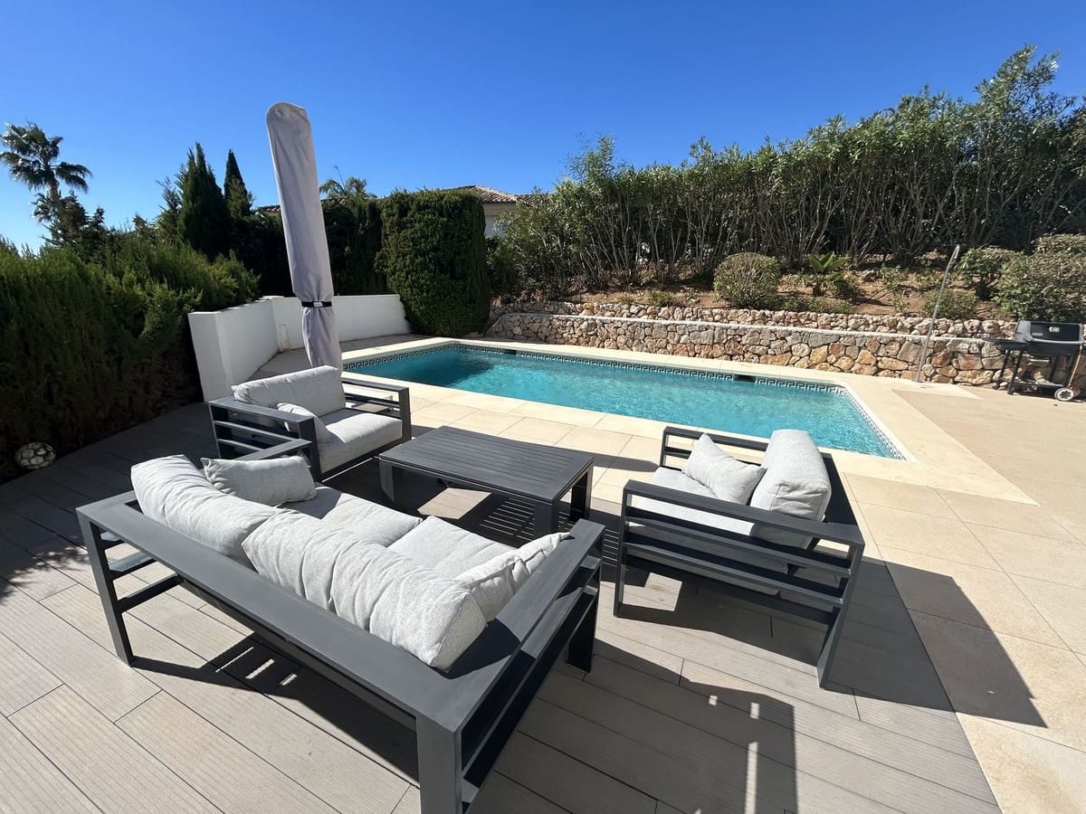 5 slaapkamer Villa te koop in Elviria met zwembad - € 1.499.000 (Ref: 9683466)