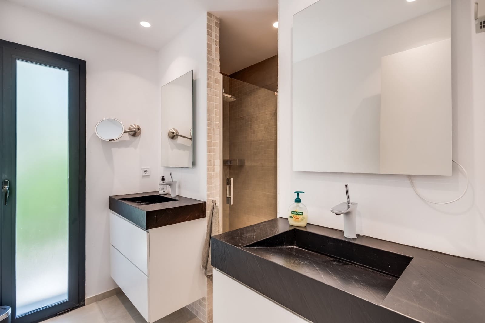 Chalet de 4 habitaciones en Nueva Andalucia en venta con piscina - 1.895.000 € (Ref: 9686317)