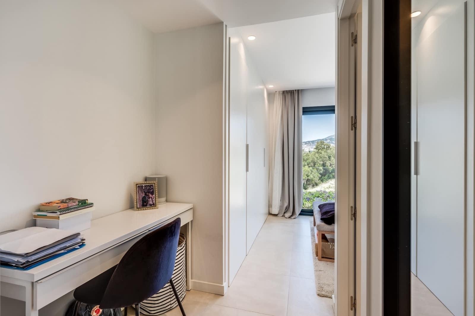 Chalet de 4 habitaciones en Nueva Andalucia en venta con piscina - 1.895.000 € (Ref: 9686317)