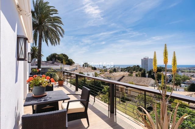 4 makuuhuone Huvila myytävänä paikassa La Dama de Noche - La Alzambra, Marbella mukana uima-altaan - 1 995 000 € (Ref: 9698770)