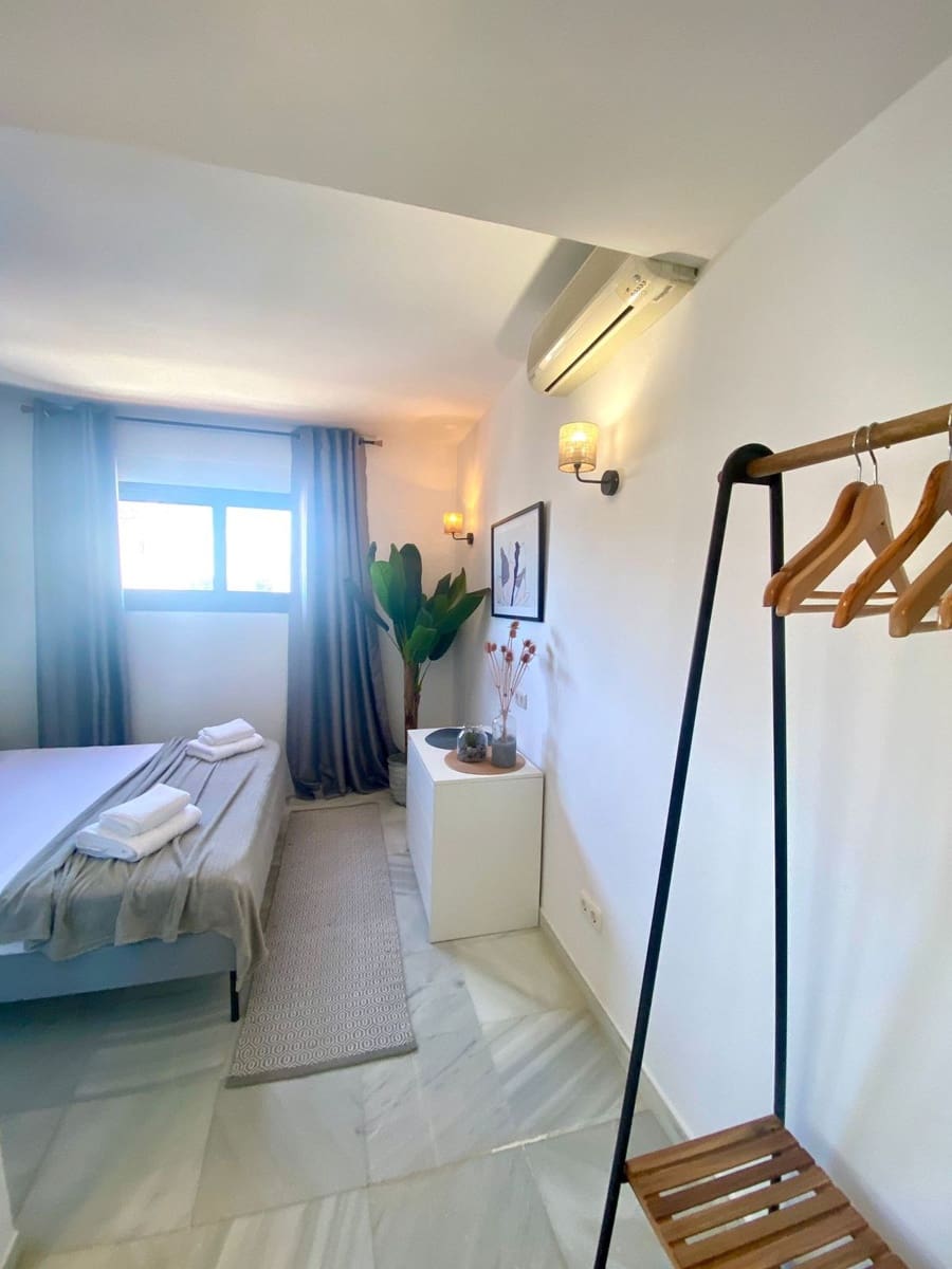 Chalet de 6 habitaciones en Nueva Andalucia en venta con piscina - 1.399.000 € (Ref: 9698772)