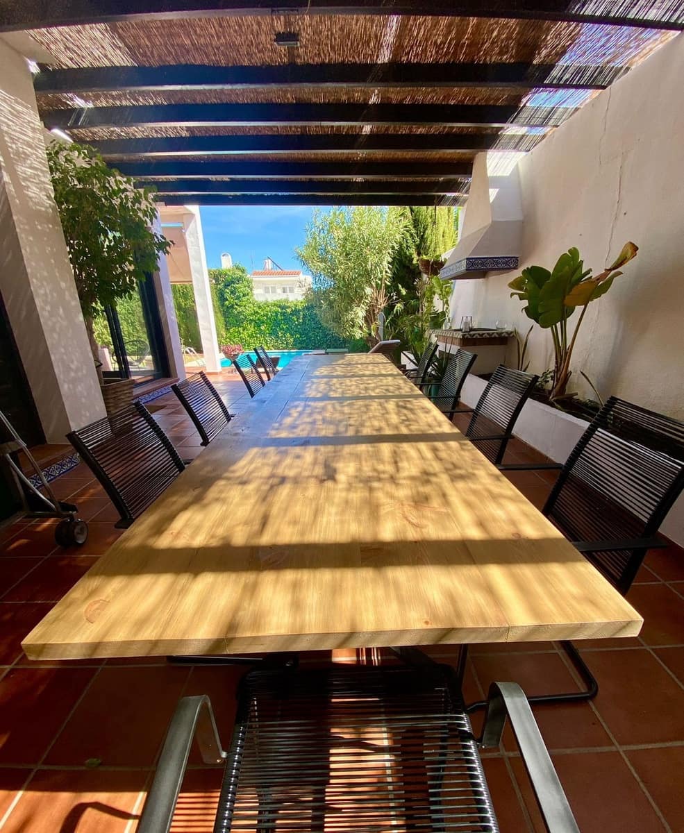 Chalet de 6 habitaciones en Nueva Andalucia en venta con piscina - 1.399.000 € (Ref: 9698772)
