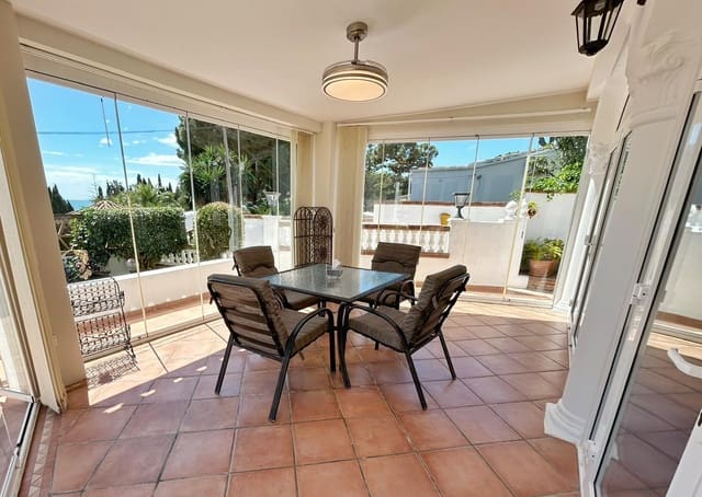 4 Zimmer Villa zu verkaufen in Riviera del Sol, Mijas mit Pool - 980.000 € (Ref: 9701531)