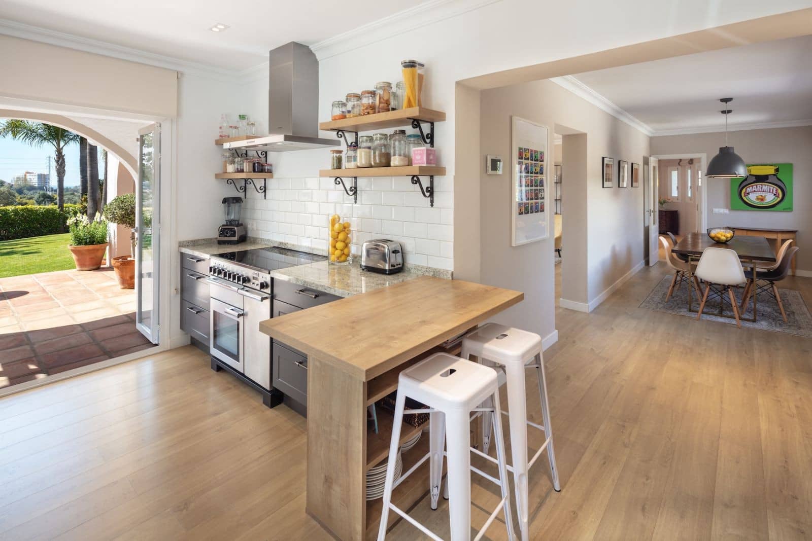 5 soveværelse Villa til salg i Marbella med swimmingpool - € 1.795.000 (Ref: 9701532)