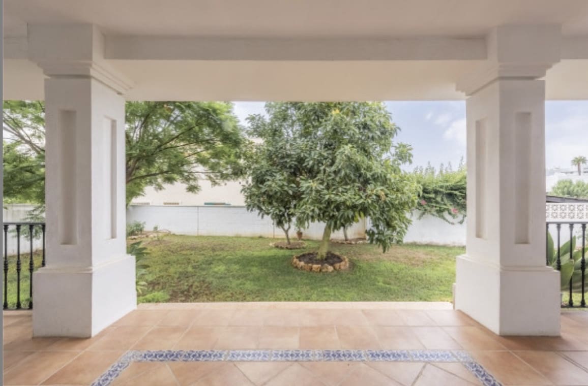 5 chambre Villa/Maison à vendre à San Pedro de Alcantara avec piscine - 2 000 000 € (Ref: 9701533)