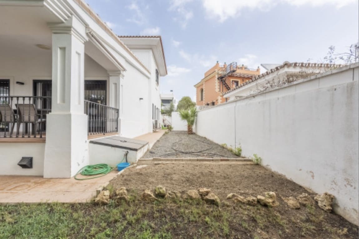 5 chambre Villa/Maison à vendre à San Pedro de Alcantara avec piscine - 2 000 000 € (Ref: 9701533)