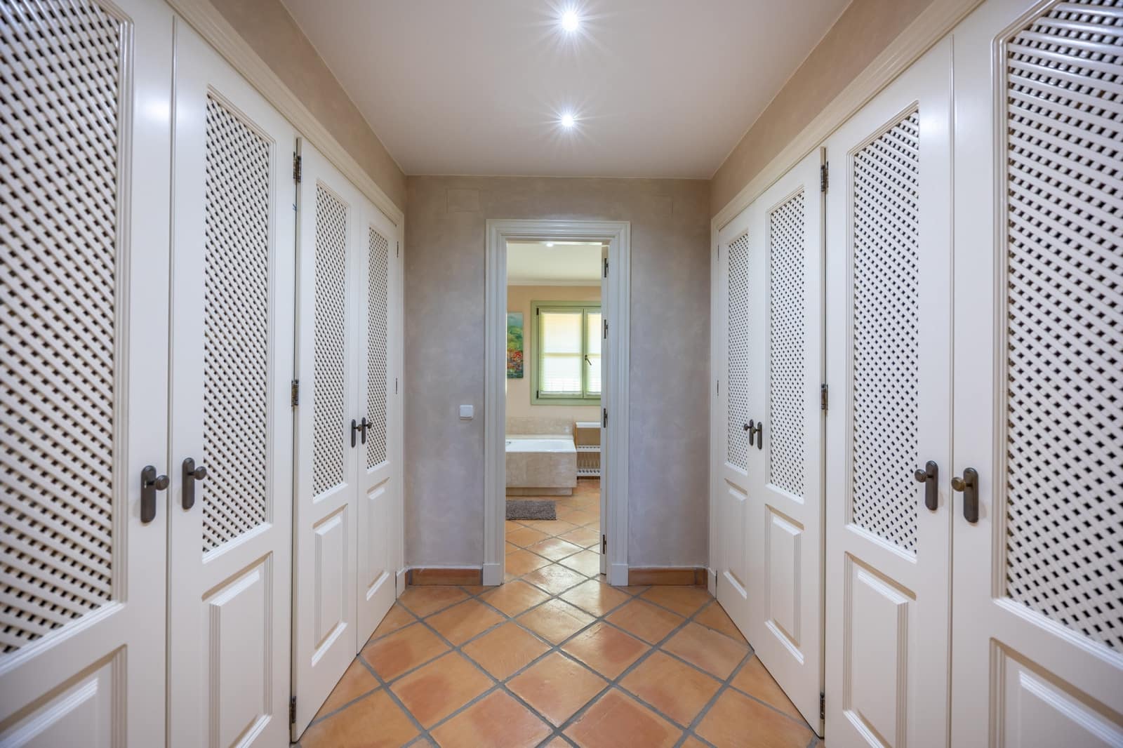 3 soveværelse Byhus til salg i Sotogrande med swimmingpool - € 750.000 (Ref: 9701534)