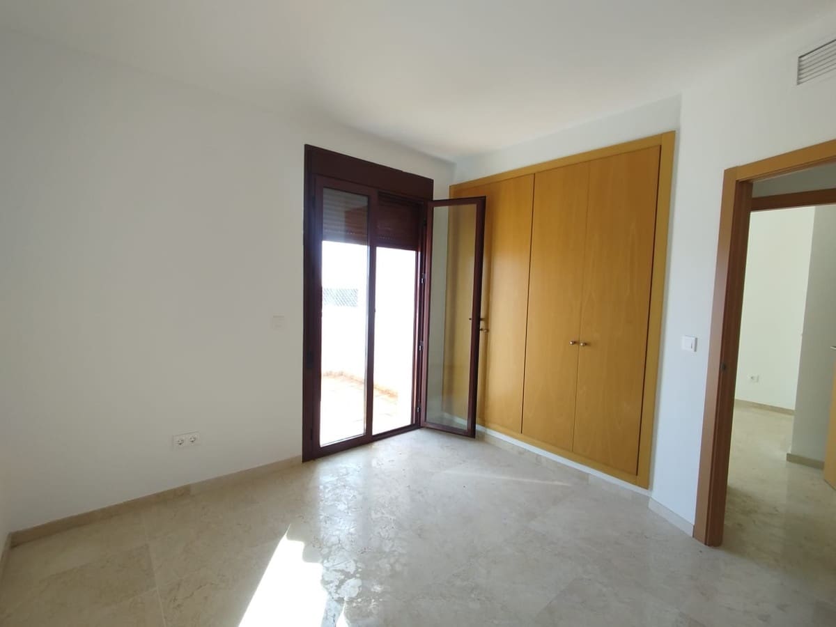 3 quarto Casa em Banda para venda em Bahia de Casares - 499 000 € (Ref: 9701536)
