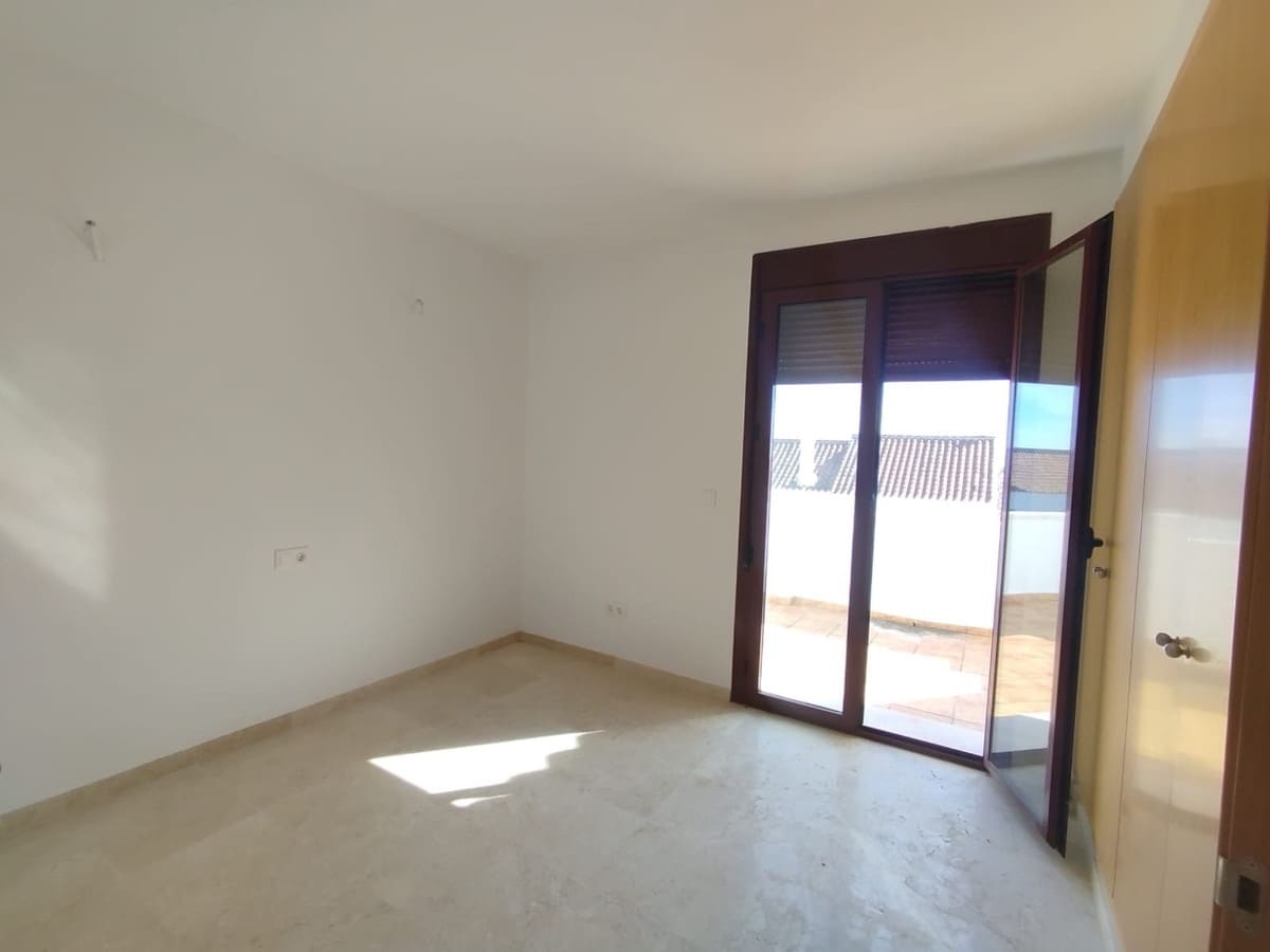 3 quarto Casa em Banda para venda em Bahia de Casares - 499 000 € (Ref: 9701536)