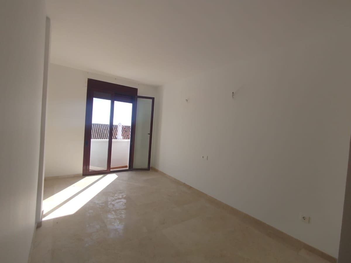 3 quarto Casa em Banda para venda em Bahia de Casares - 499 000 € (Ref: 9701536)