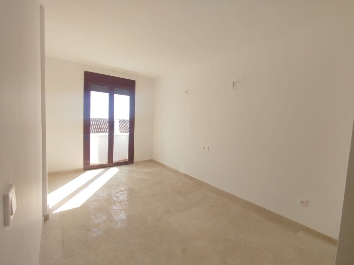 3 quarto Casa em Banda para venda em Bahia de Casares - 499 000 € (Ref: 9701536)