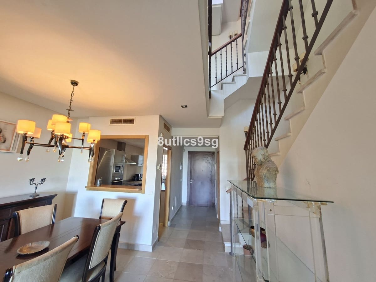 2 soveværelse Byhus til salg i Manilva med swimmingpool - € 479.000 (Ref: 9701538)