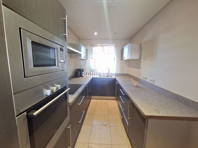 2 soveværelse Byhus til salg i Manilva Pueblo, Manilva med swimmingpool - € 479.000 (Ref: 9701538)