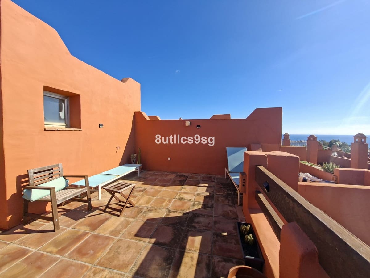 2 soveværelse Byhus til salg i Manilva med swimmingpool - € 479.000 (Ref: 9701538)