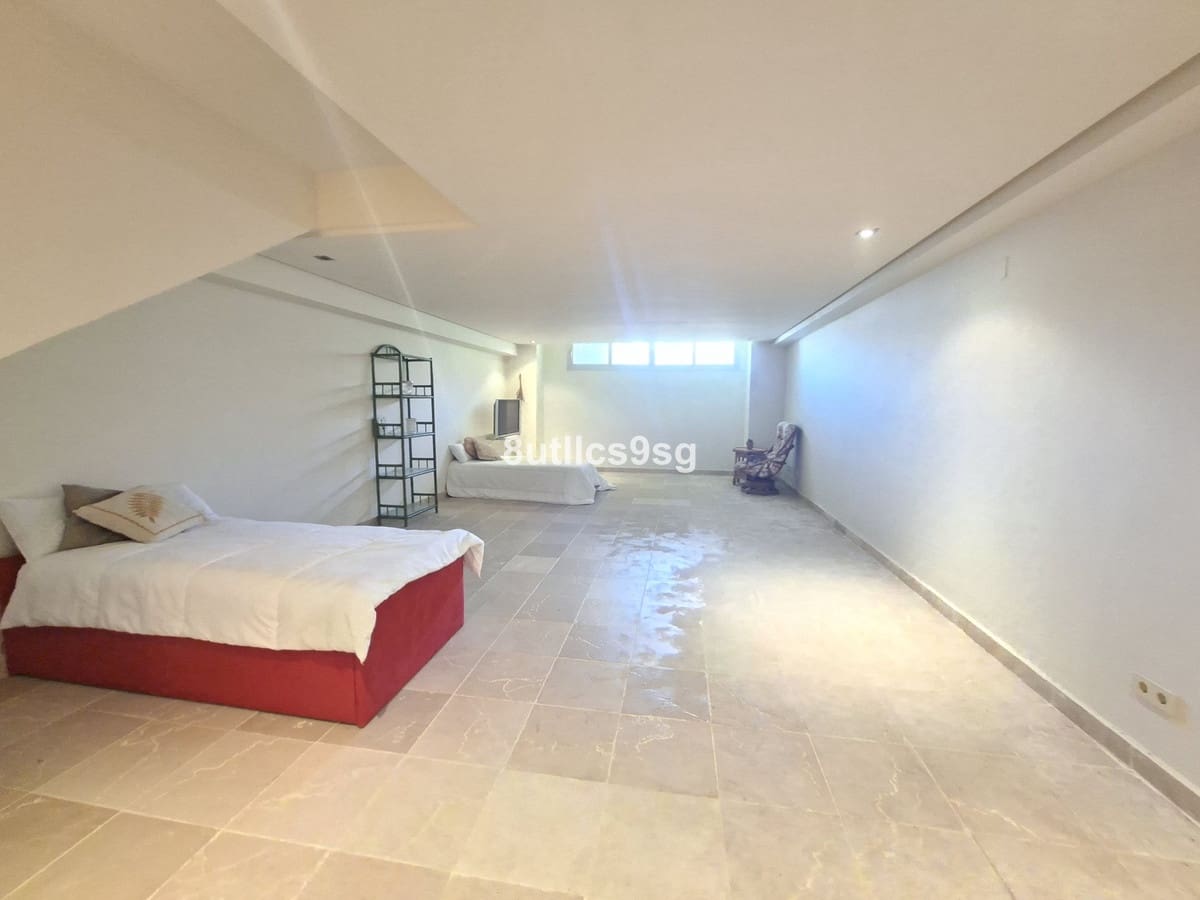 2 bedroom Townhouse for sale in Manilva with pool - € 479,000 (Ref: 9701538)