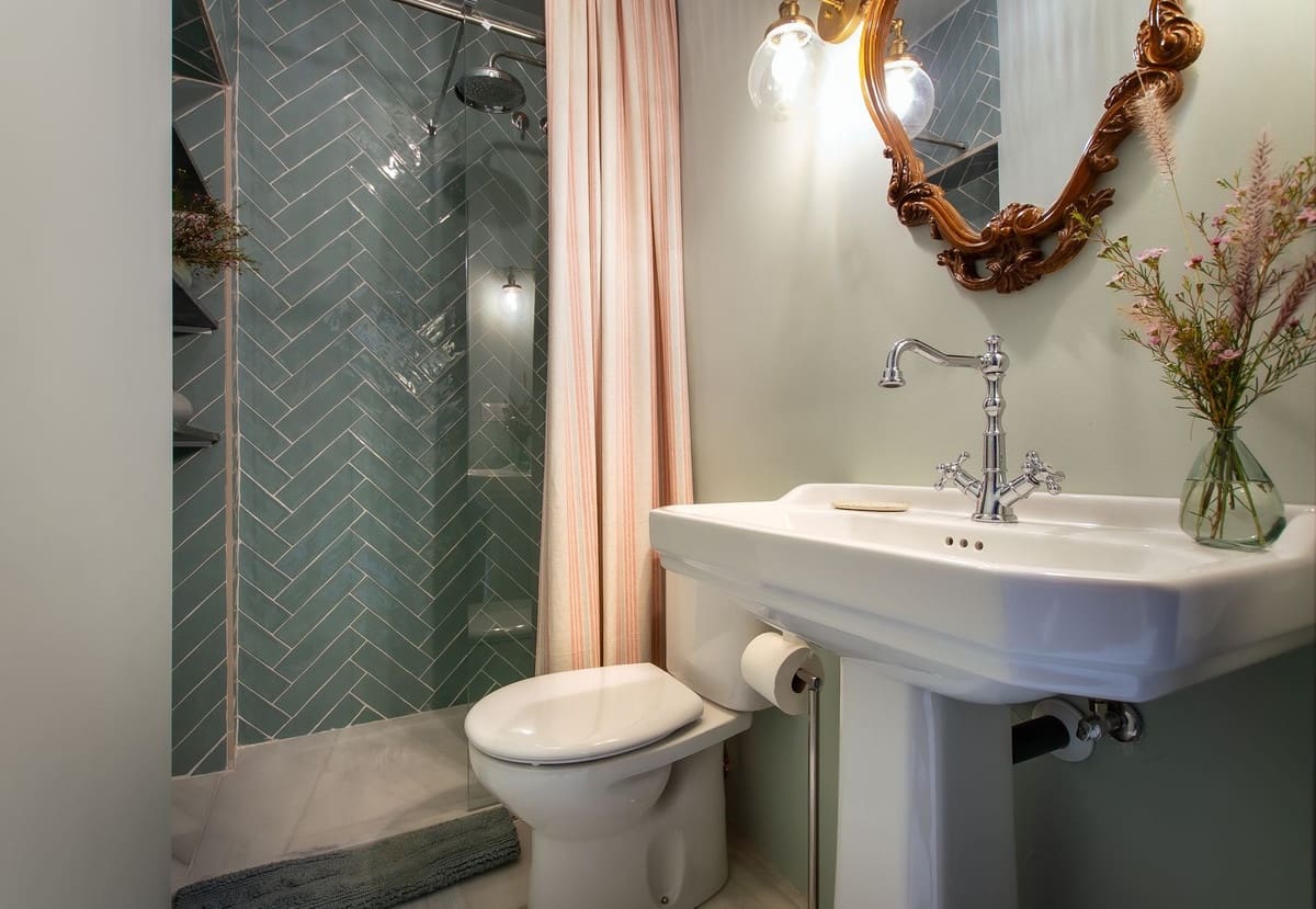 Casa de 4 habitaciones en San Pedro de Alcantara en venta con piscina - 590.000 € (Ref: 9701539)