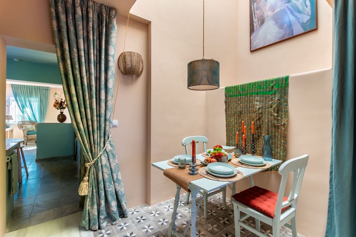 Casa de 4 habitaciones en San Pedro de Alcantara en venta con piscina - 590.000 € (Ref: 9701539)