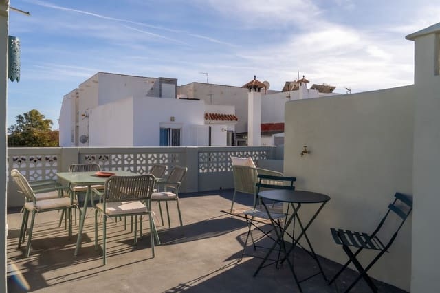 4 camera da letto Casa in vendita in San Pedro de Alcántara Pueblo, Marbella con piscina - 599.000 € (Rif: 9701539)