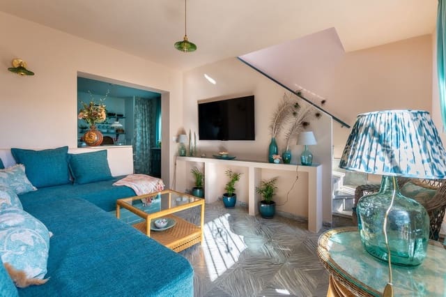 4 camera da letto Casa in vendita in San Pedro de Alcántara Pueblo, Marbella con piscina - 599.000 € (Rif: 9701539)