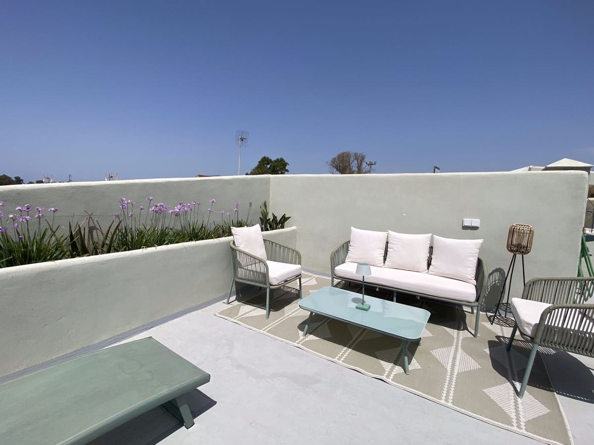4 bedroom Townhouse for sale in San Pedro de Alcantara with pool - € 599,000 (Ref: 9701539)