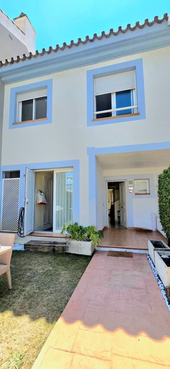 3 camera da letto Casa in vendita in El Paraiso - 559.000 € (Rif: 9701540)