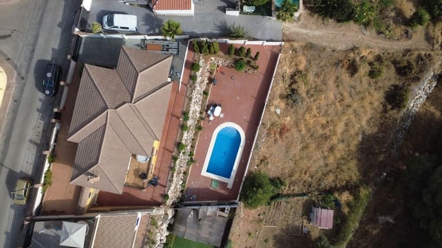 5 soverom Villa til salgs i Alhaurín de la Torre med svømmebasseng - € 695 000 (Ref: 9701541)
