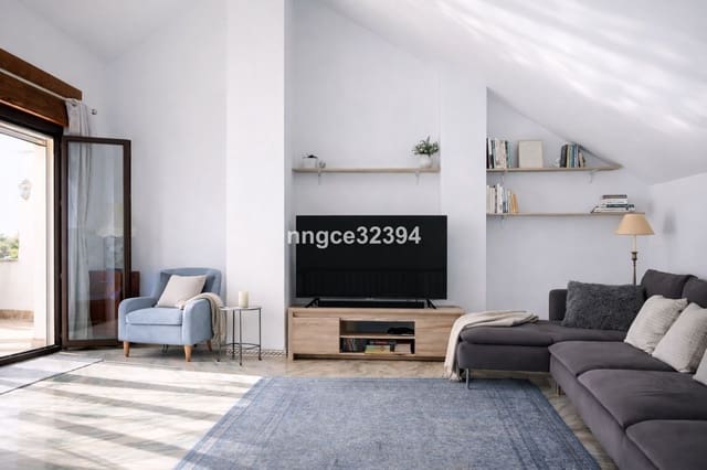 4 soveværelse Semi-Rækkehus til salg i Manilva Pueblo, Manilva med swimmingpool garage - € 549.900 (Ref: 9701542)