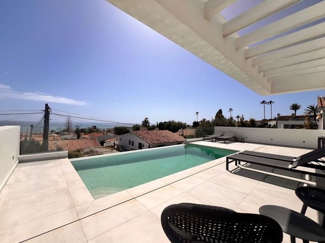 5 soverom Villa til salgs i La Cala de Mijas, Mijas med svømmebasseng garasje - € 1 450 000 (Ref: 9701544)
