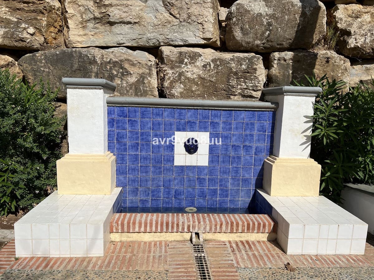 3 soveværelse Byhus til salg i La Cala Golf med swimmingpool garage - € 630.000 (Ref: 9701545)