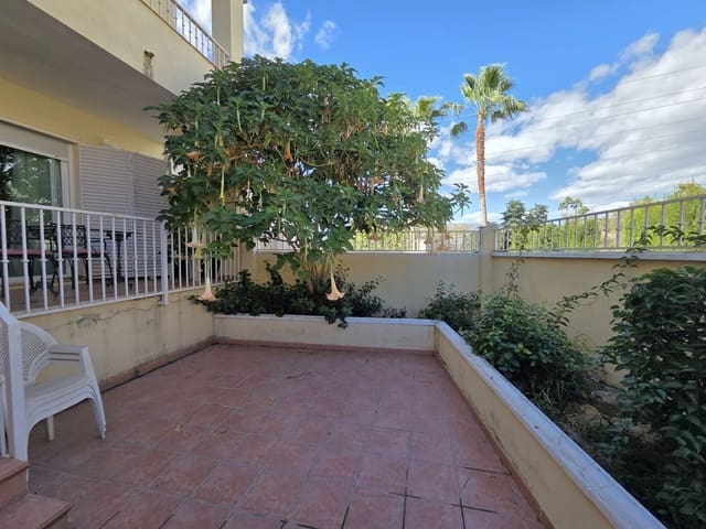 4 camera da letto Casa in vendita in El Rosario, Marbella con piscina garage - 579.000 € (Rif: 9701548)