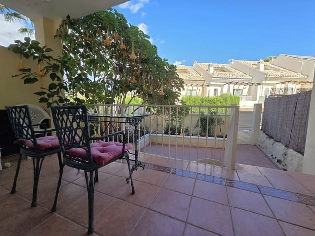 4 camera da letto Casa in vendita in El Rosario, Marbella con piscina garage - 579.000 € (Rif: 9701548)