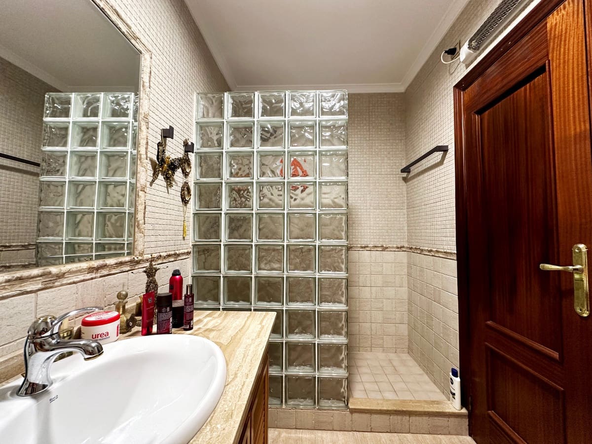 3 Zimmer Haus zu verkaufen in Estepona - 579.000 € (Ref: 9701550)