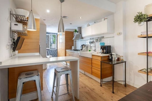 3 slaapkamer Huis te koop in La Dama de Noche - La Alzambra, Marbella - € 689.400 (Ref: 9701553)