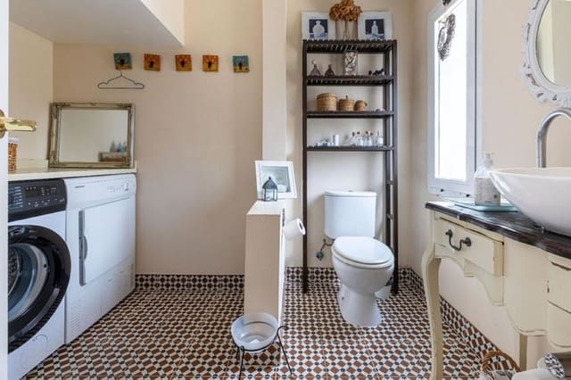 3 slaapkamer Huis te koop in La Dama de Noche - La Alzambra, Marbella - € 689.400 (Ref: 9701553)