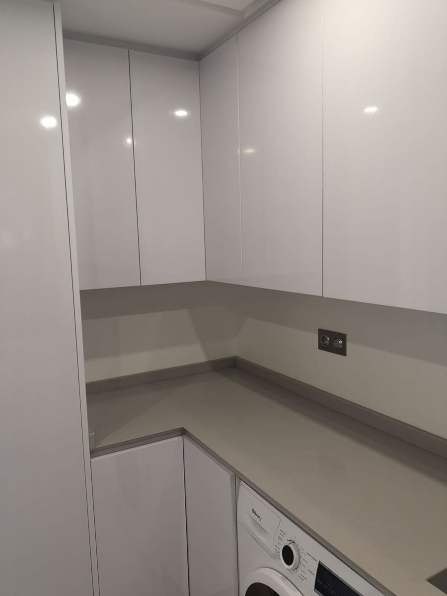 Pareado de 4 habitaciones en Estepona en venta con piscina garaje - 595.000 € (Ref: 9701554)