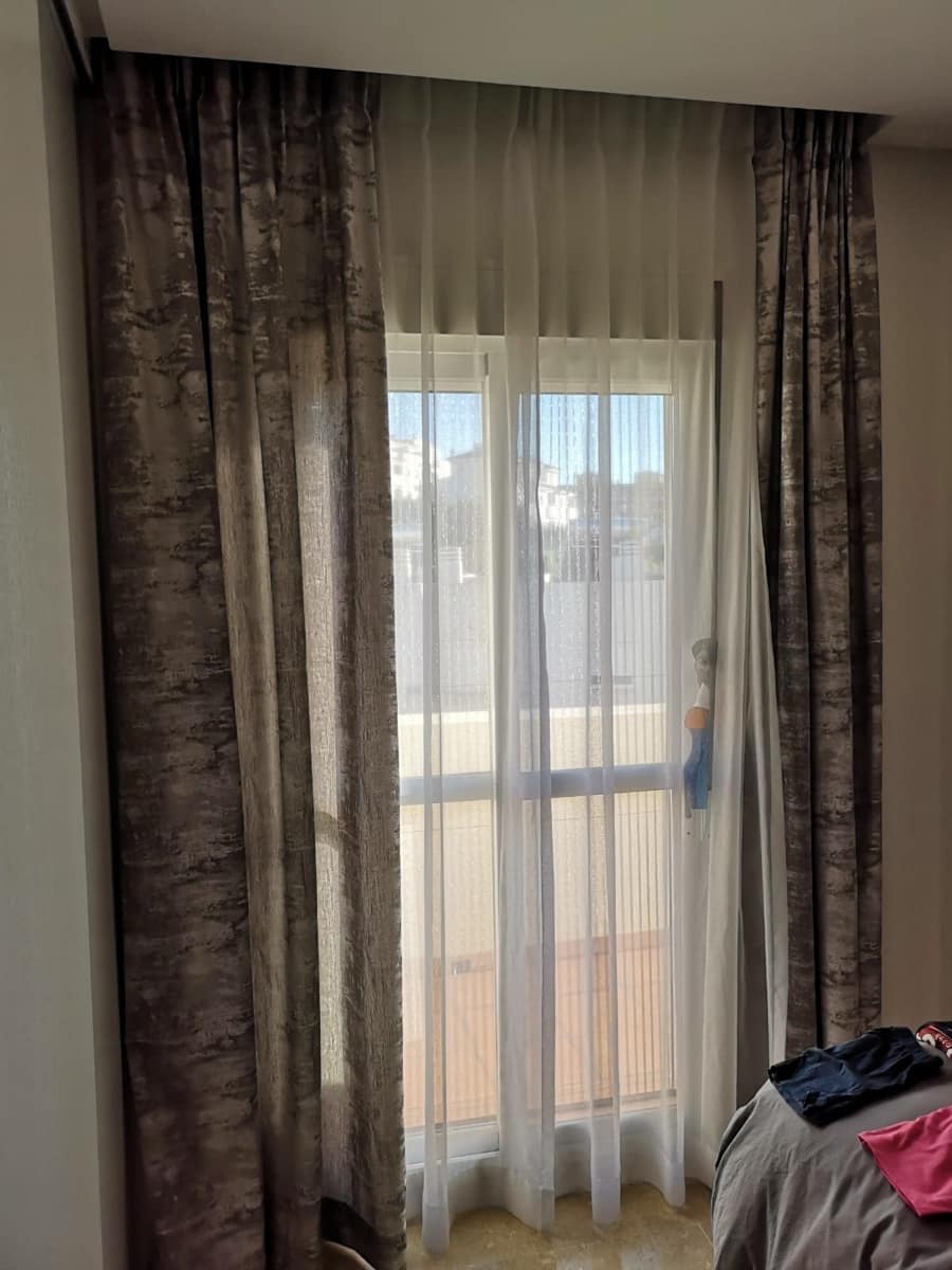 Pareado de 4 habitaciones en Estepona en venta con piscina garaje - 595.000 € (Ref: 9701554)