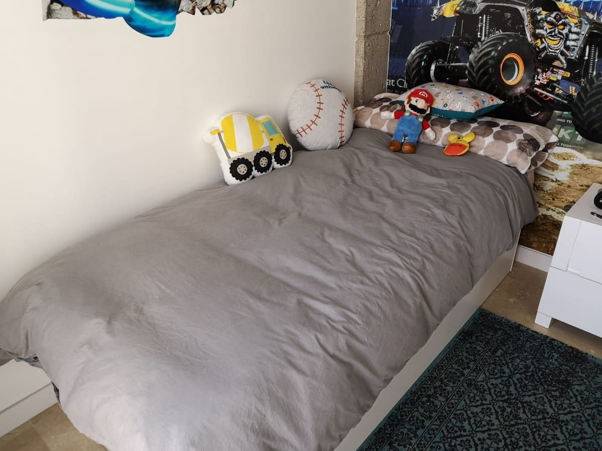 Pareado de 4 habitaciones en Estepona en venta con piscina garaje - 595.000 € (Ref: 9701554)