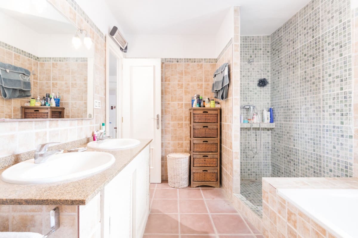 3 chambre Finca/Maison de Campagne à vendre à El Padron avec piscine garage - 695 000 € (Ref: 9701565)