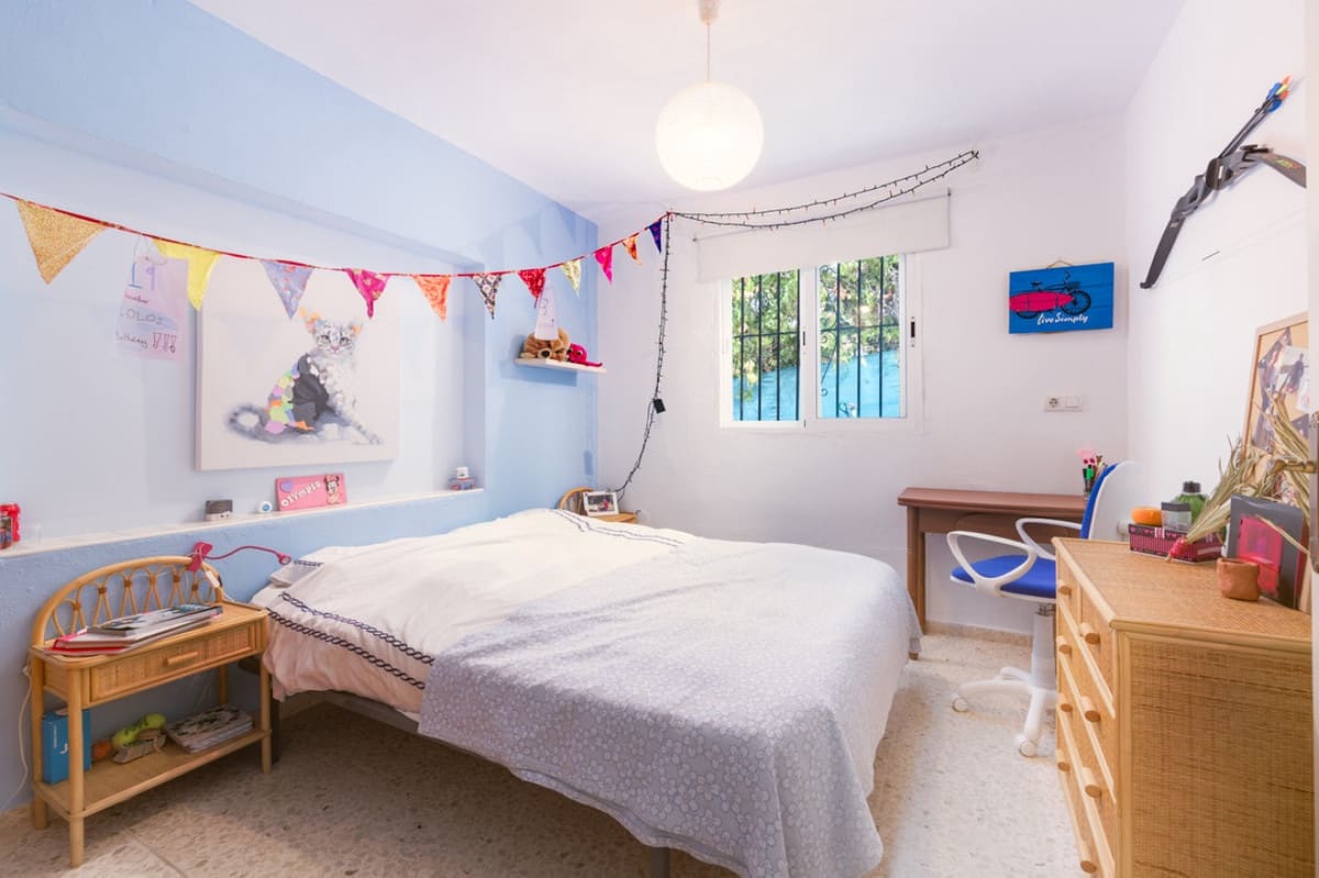 3 chambre Finca/Maison de Campagne à vendre à El Padron avec piscine garage - 695 000 € (Ref: 9701565)